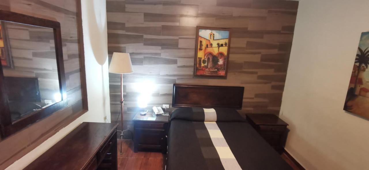Hotel La Posta مونكلوفا المظهر الخارجي الصورة